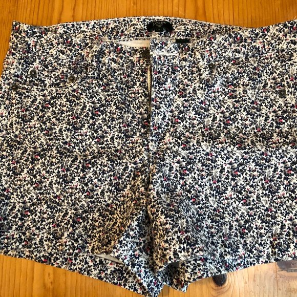 J. Crew Floral Stretch Shorts Blue Style 44076 - Picture 2 of 7
